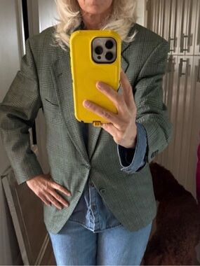 Vintage. Made in Canada. 100 % wool Green Plaid Blazer - Classic Tailored Jacket